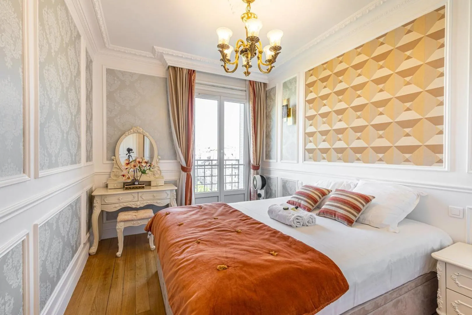 Guestready - Charming Stay Near Museum Of Illusion Paris